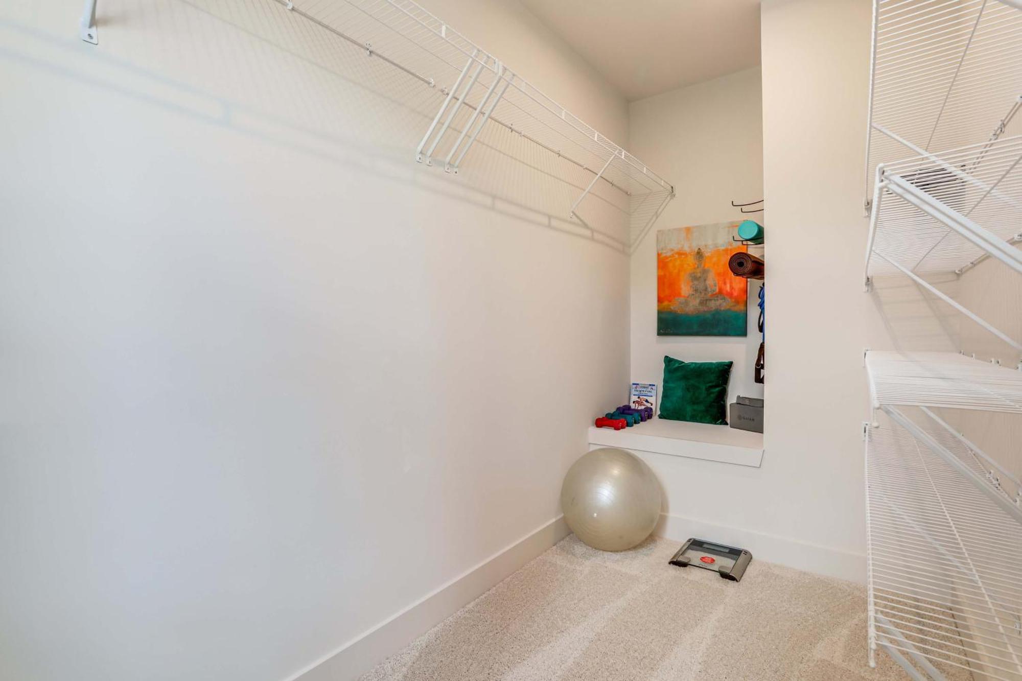 Townhome 1 Mi To Grant Park And Beltline! *