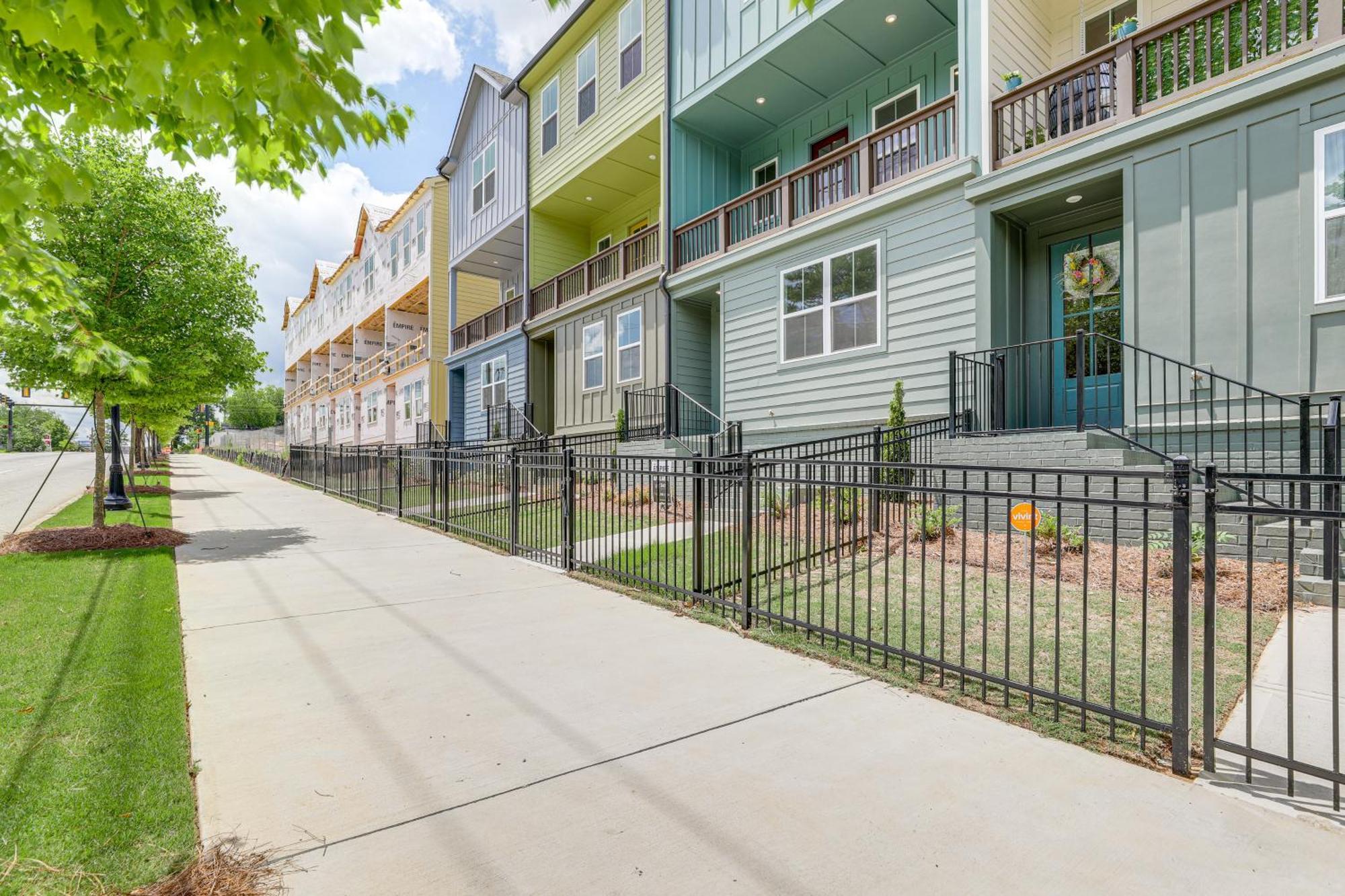 Townhome 1 Mi To Grant Park And Beltline! *